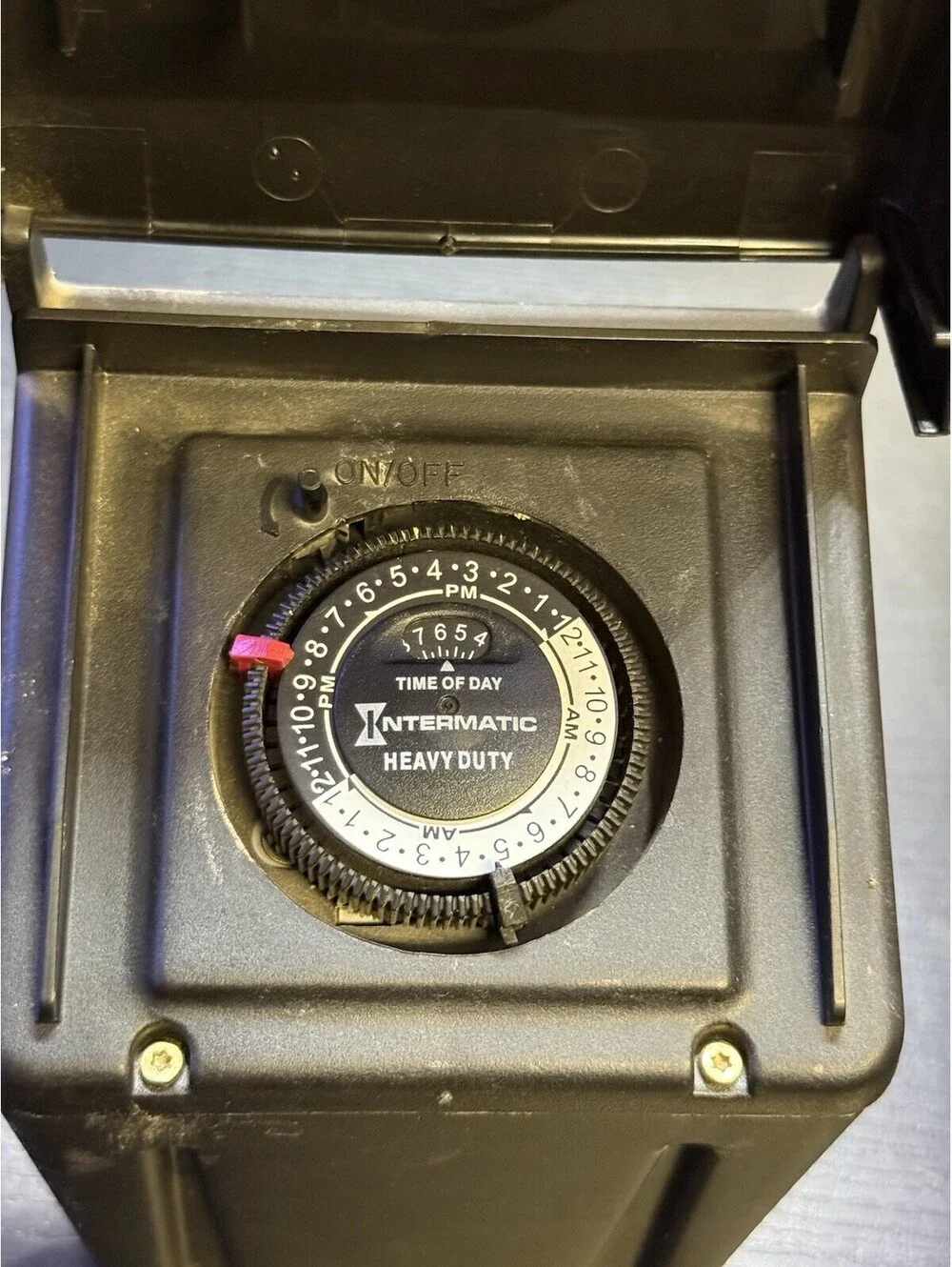 Intermatic Malibu ML200RT 200W Low Voltage Transformer Timer FOR PARTS DAMAGED